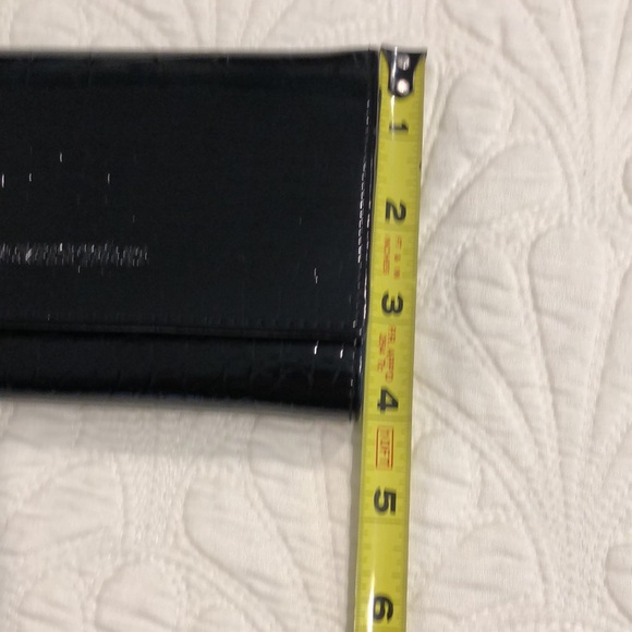 Black Patent Leather Wallet - Picture 7 of 7